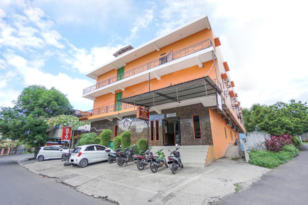 Hotel Super Oyo 2639 Oxy Townhouse Manado Exteriér fotografie